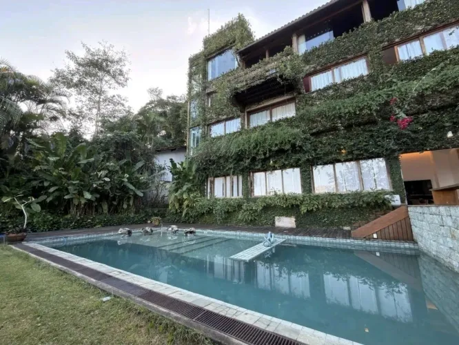 Casa em Condomínio para Venda em Rio de Janeiro, São Corado, 6 dormitórios, 3 suítes, 8 ba