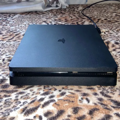 PS4 SLIM EM PERFEITO ESTADO + jogos