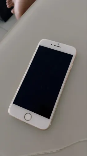 iPhone 7 normal 32 gigas tudo funcionando perfeitamente