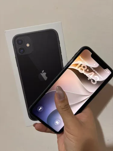 iPhone 11