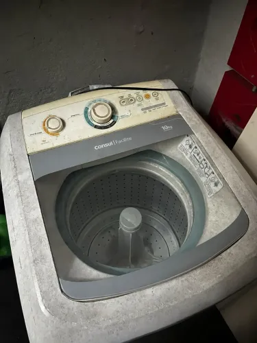 Máquina de lavar Cônsul 10k