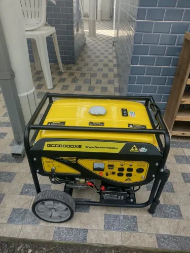 Gerador Gasolina GCG8000XE Coyote 24L