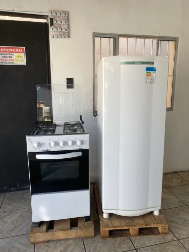 Geladeira Cônsul E fogão 4 bocas  - ENTREGO 