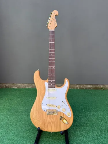 Guitarra Tagima T-735 Gold Ash