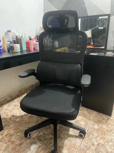 CADEIRA ERGONÔMICA LUVINCO SEMINOVA