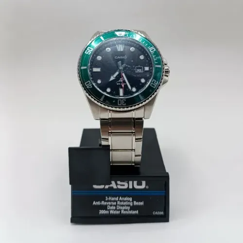 Relógio: Casio Duro MDV-106 | Verde | Pulseira de Metal | Completo | Novo
