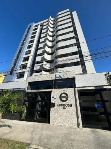 Apartamento com 2 dormitórios à venda, 62 m² por R$ 689.000,00 - Jatiúca - Maceió/AL
