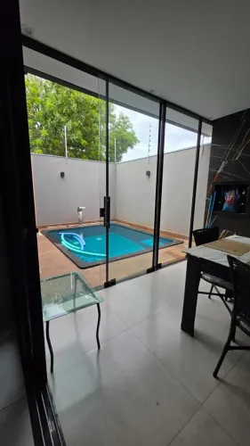 Casa Condominio Eville com Fotovoltaica, Automatizada e com câmeras!