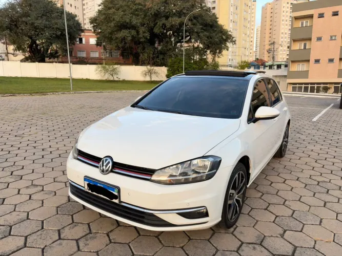 Volkswagen Golf Comfort. 200 TSI 1.0 Flex 12V Aut. 2018