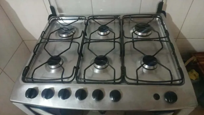 Fogão 6 bocas