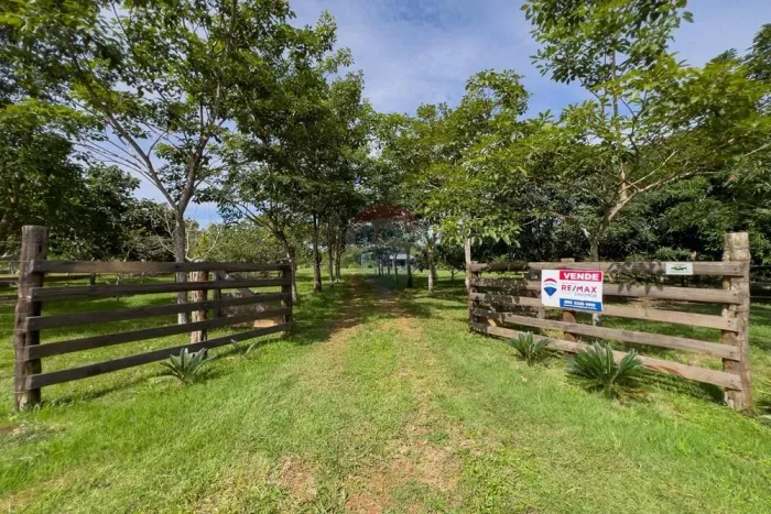 Lazer Náutico e Estrutura Produtiva: Invista no Condomínio Lagus do Madeira!