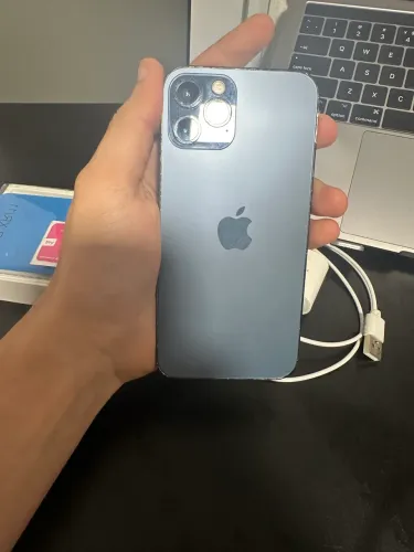 iPhone 12 Pro 128 gigas Azul