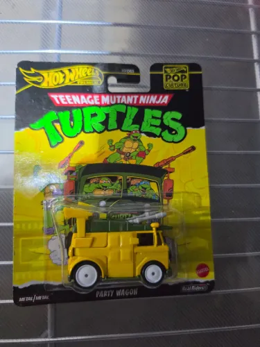 Hot Wheels Premium HDX63 Pop Culture Party Wagon Furgão Tartarugas Ninja TNMT Real Riders