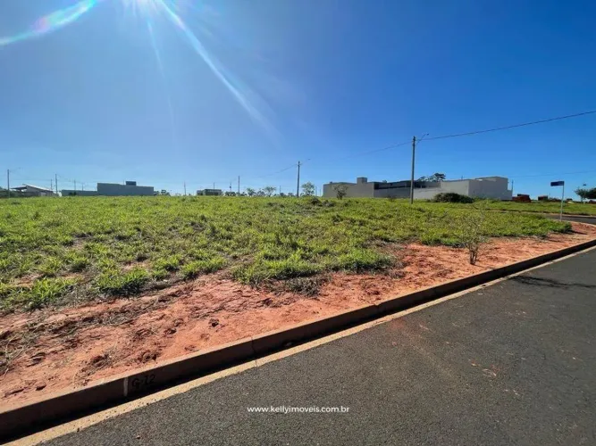 Terreno para Venda em Regente Feijó / SP no bairro Jardim Paulista