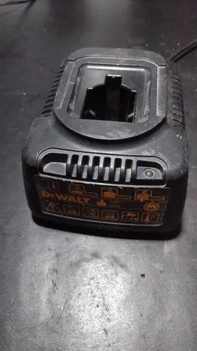 Carregador Dewalt