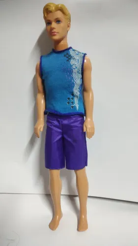 Boneco Ken (Barbie) Mattel (usado) cx 501
