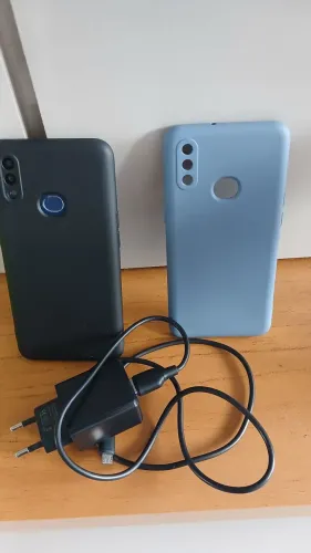Vendo celular A10S 32 G.