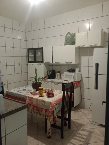 Vendo casa 3 quarto sala coz banheiro na cidade de Prudente de Moraisproximo do centro