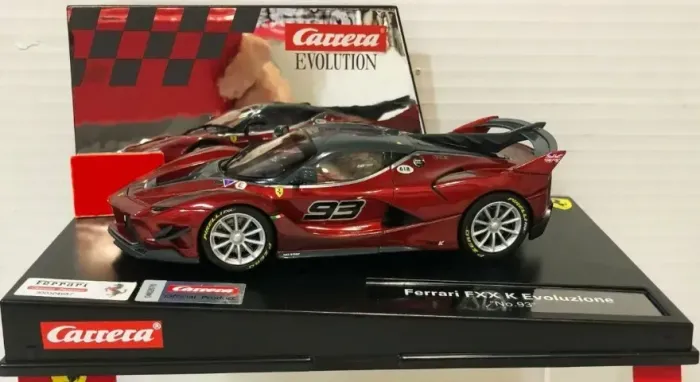 Carrera 1/32 FERRARI FXX K EVOLUZIONE Nº93
