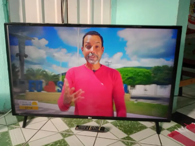 Tv. 43. LG. Smart. Webios. De. Segunda. Mão. Funcionando. Leia.