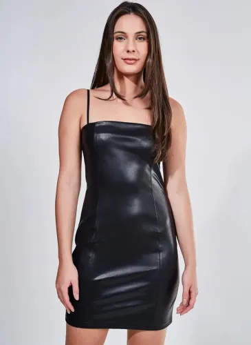 vestido preto youcom M