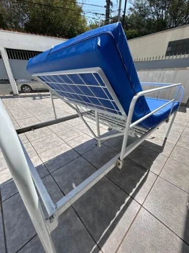 Cama Hospitalar Manual com Colchão