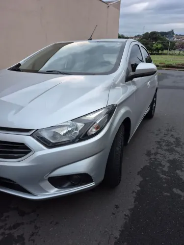 Chevrolet Onix Hatch LT 1.0 8V Flex Mec. 4P 2018