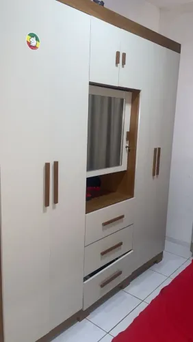 Vendo guarda roupa 
