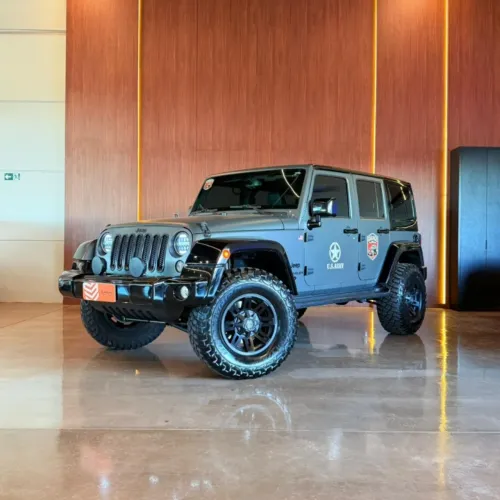 Jeep Wrangler Unlimited Sport 3.6 V6 284cv 4P 2015