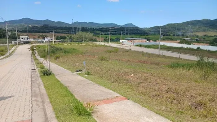 Terreno à venda em condomínio fechado 200 m² por R$ 365.000 - Rio do Meio - Itajaí/SC