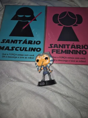 Funko Pop! Ahsoka Tano + Plaquinhas de banheiro Star Wars