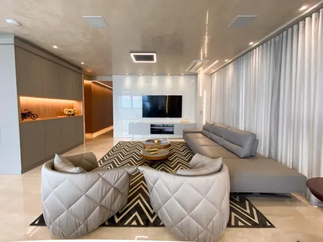 Apto à venda com 232 m² vista mar Copenhagen | Barra Sul em Balneário Camboriú