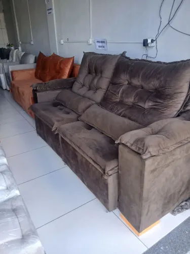 SOFA RETRÁTIL E RECLINAVEL (MOSTRUÁRIO)