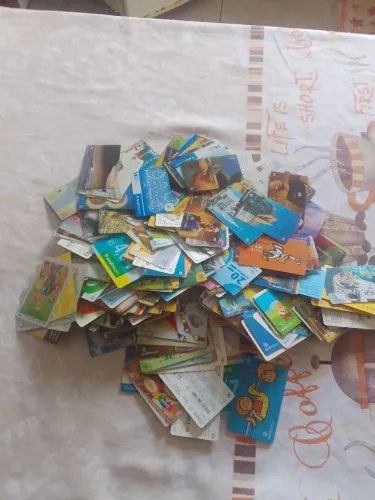 muitos cartões telefônicos