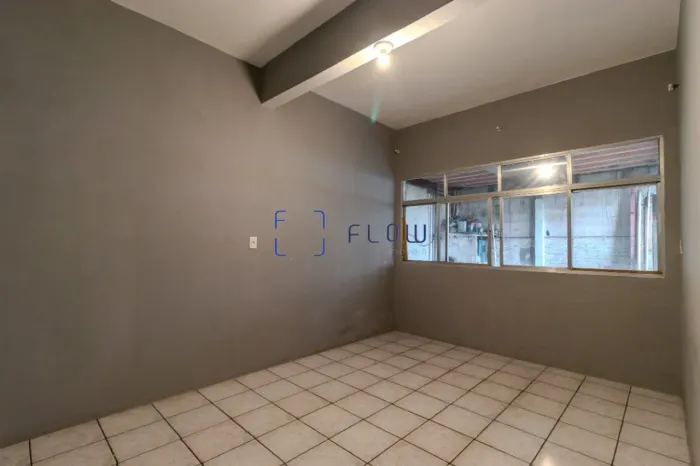 Casa Para Venda Jardim Miriam, 3 Quartos, 20 Vagas, 121m²