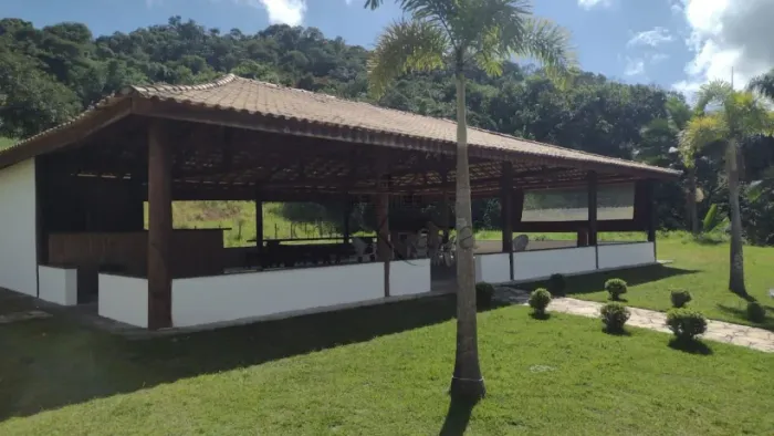 Sítio - Água Soca - 6 Dormitórios - 685m² - Estuda Permuta.