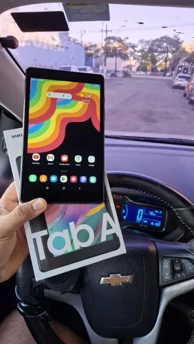 Tab A Tablet Da Samsung Ótimo estado Pega chip e tem 32Gbs