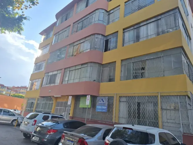 Apartamento 1 quarto com sacada fechada Conjunto IAPI