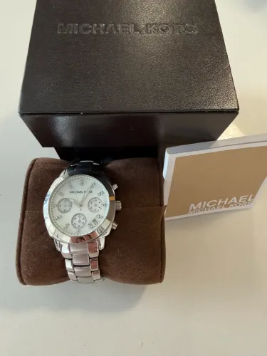 Relógio Michael Kors Feminino Original Prata com Madrepérola | Caixa Original