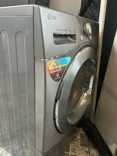 MAQUINA LAVA E SECA