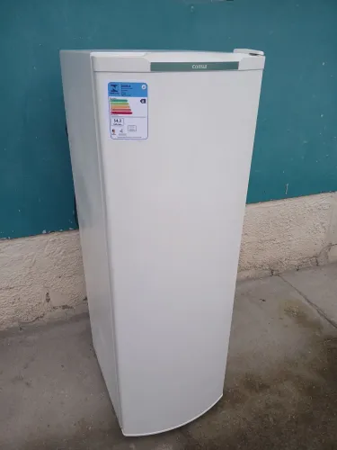 Geladeira consul 260 litros funcionando/entrego