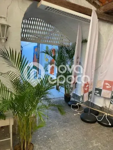 Gávea | Casa 6 quartos, sendo 3 suites