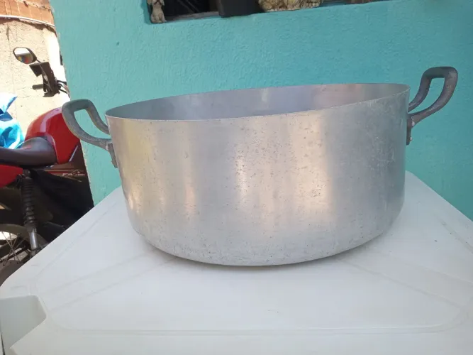 Panela industrial de alumínio