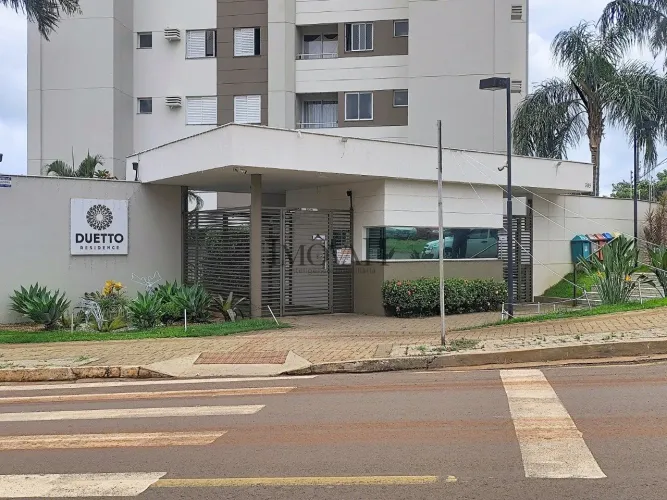 Apartamento Semi-Mobiliado Sacada com Churrasqueira na Zona Leste em Londrina