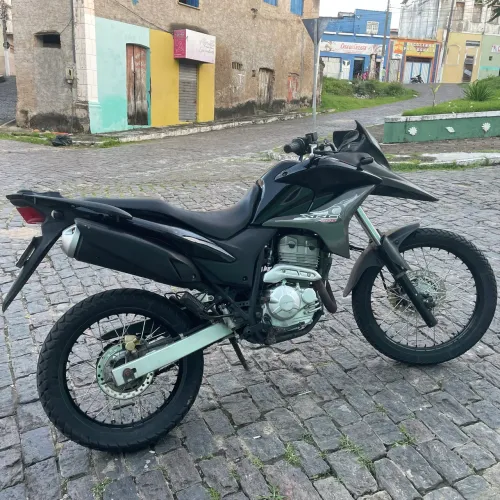 XRE 300