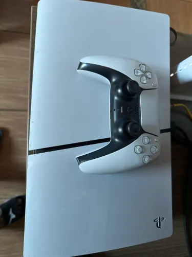 PS5 slim semi novo