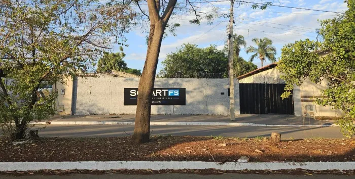 Casa e Lote no Jardim Helvécia perto Av. Rio verde