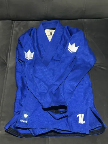 KIMONO KINGZ