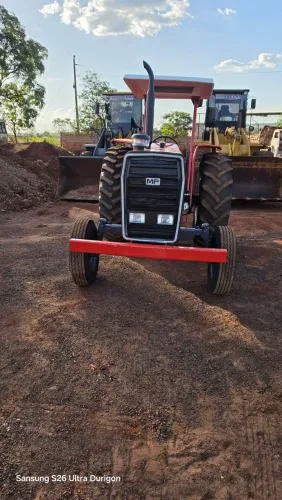Trator Mf275