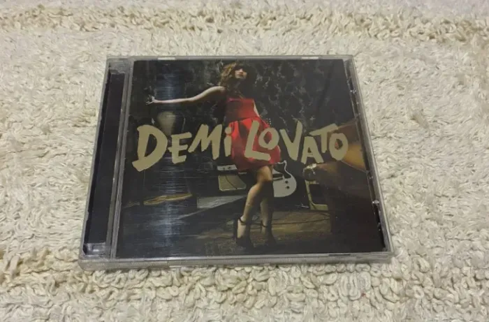 Demi Lovato - Don't Forget (Deluxe)
